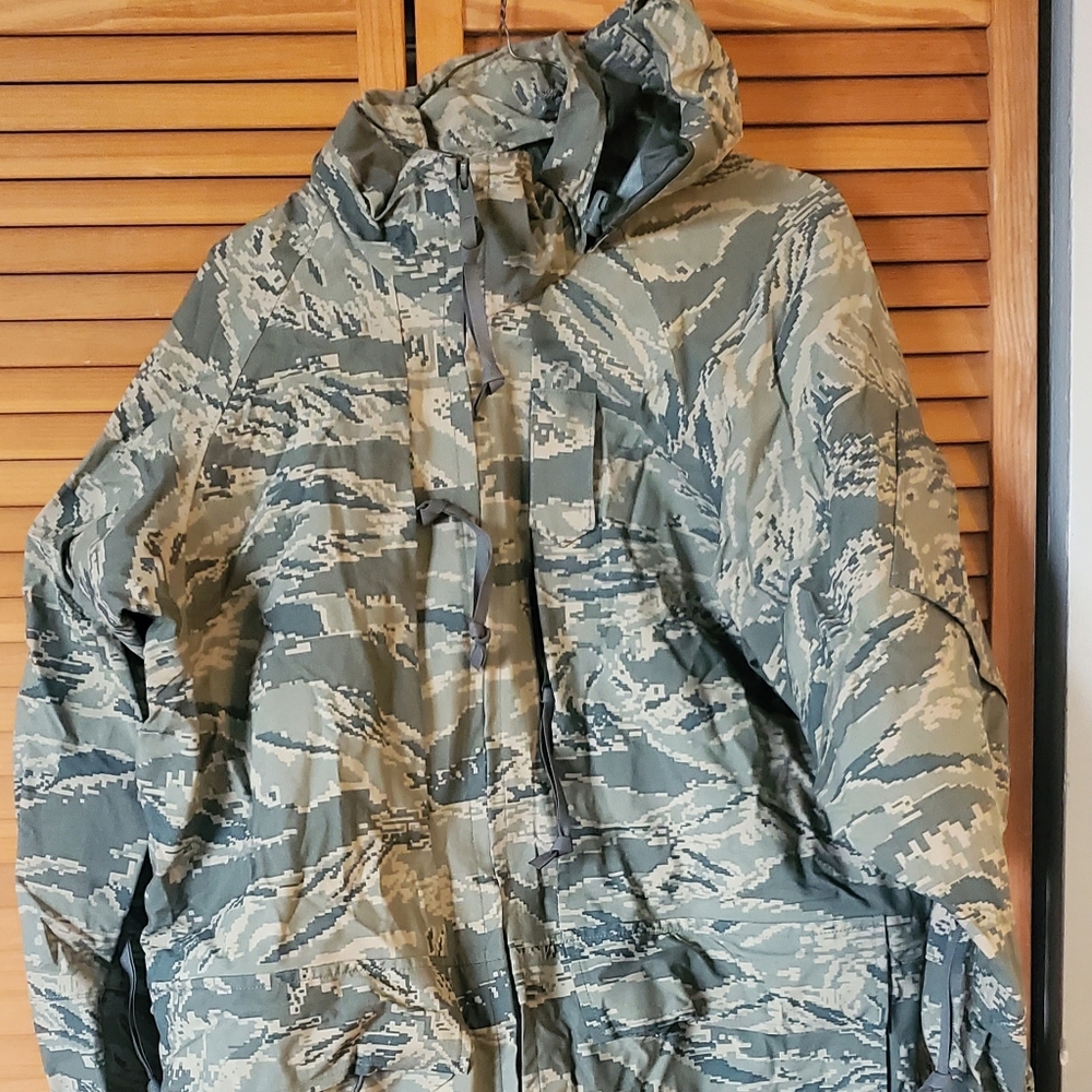 Genuine Us Air Force USAF Apecs ABU Goretex Cold Weather Parka, Large